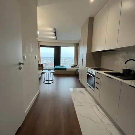 Daire Sky Tower L 18 Pietro
