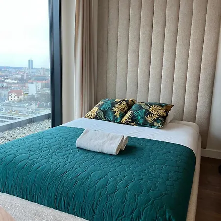 Daire Sky Tower L 18 Pietro *