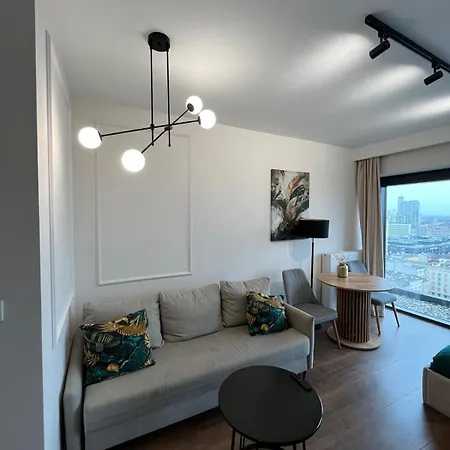 Daire Sky Tower L 18 Pietro *