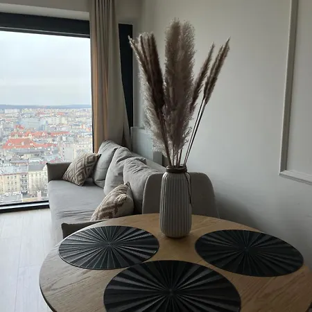 Apartament Sky Tower L 18 Piętro Katowice
