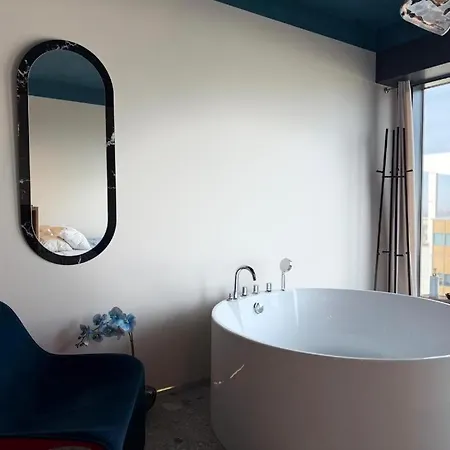 Апартаменты Global L 25th & 26th Floor L Luxury Panoramic View L Bathtub L Parking *