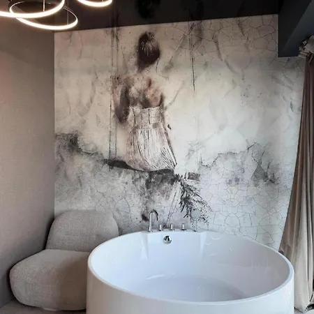 Global L 25th & 26th Floor L Luxury Panoramic View L Bathtub L Parking * Катовице