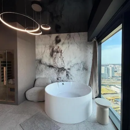 Global L 25th & 26th Floor L Luxury Panoramic View L Bathtub L Parking Апартаменты